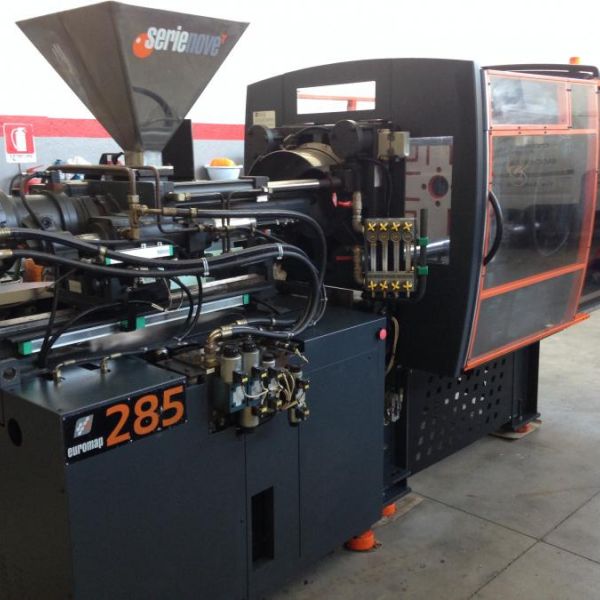 Sandretto machine 9 t 100/285 usèe